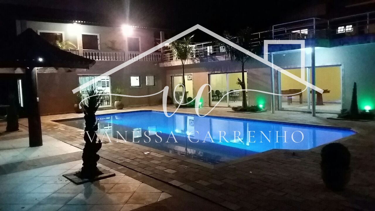 Casa à venda e aluguel com 7 quartos, 2700m² - Foto 18