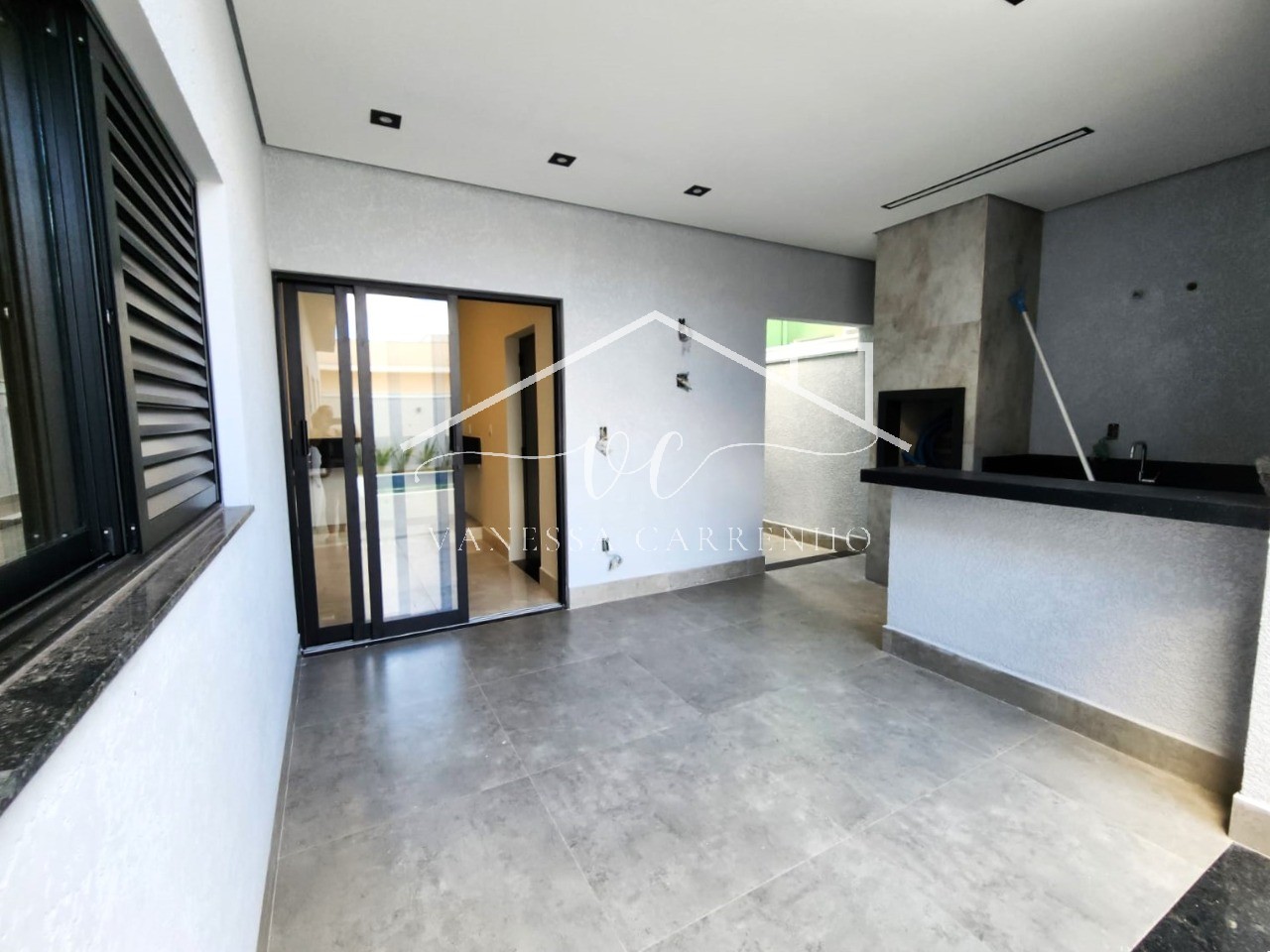 Casa à venda com 3 quartos, 250m² - Foto 12