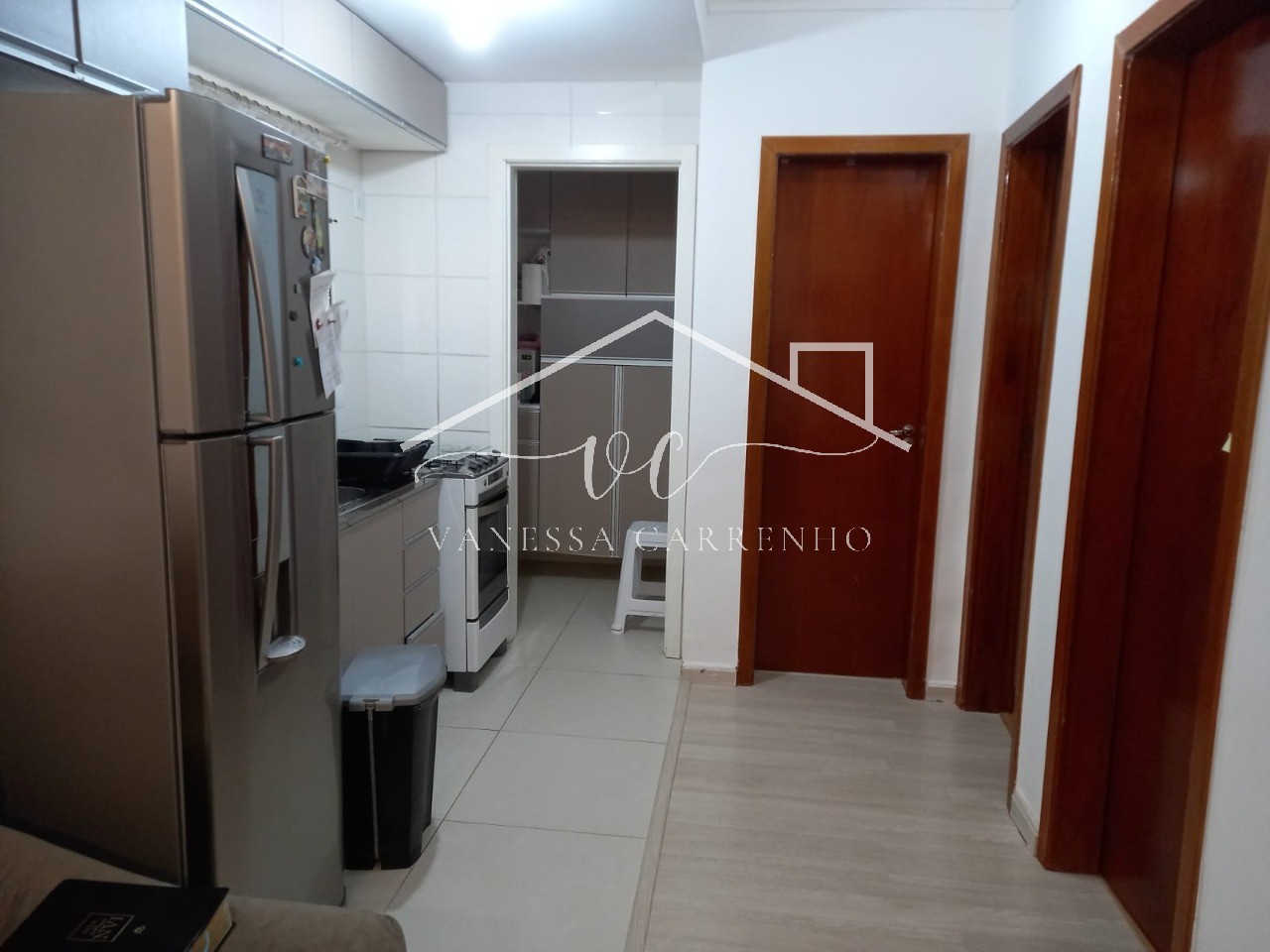 Apartamento à venda com 2 quartos, 70m² - Foto 6