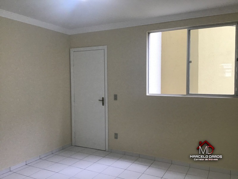 Apartamento à venda com 2 quartos, 44m² - Foto 3