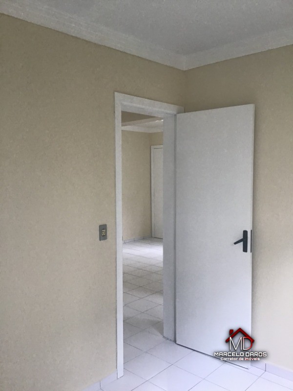 Apartamento à venda com 2 quartos, 44m² - Foto 4