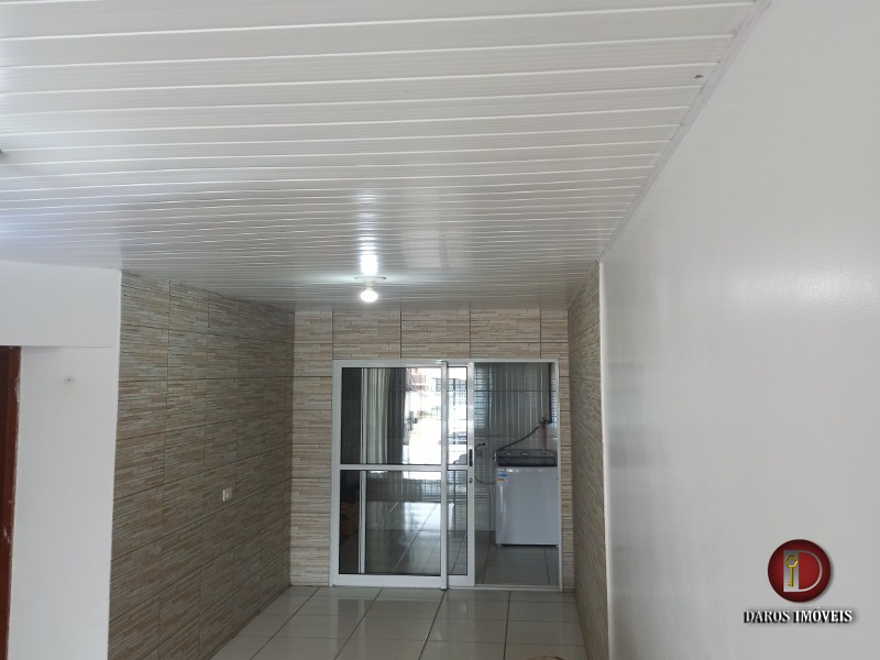 Casa à venda com 2 quartos, 83m² - Foto 11