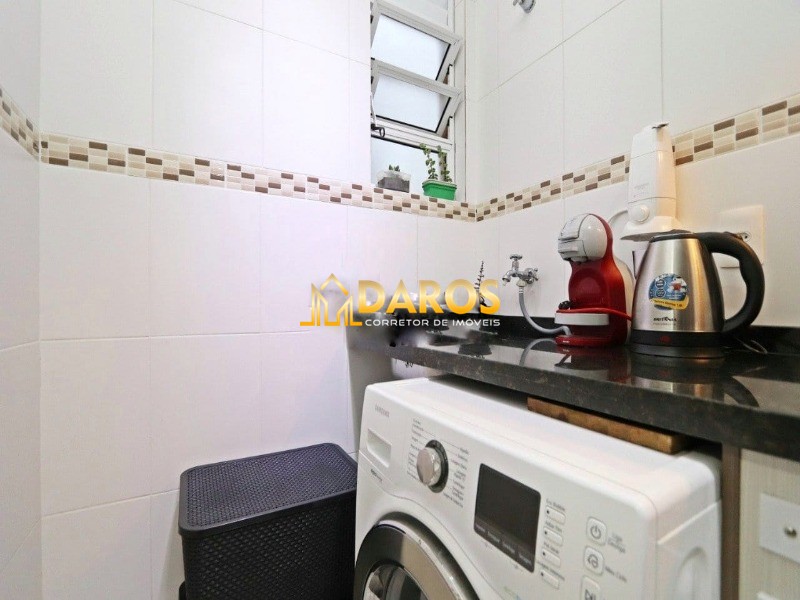 Apartamento à venda com 3 quartos, 67m² - Foto 2