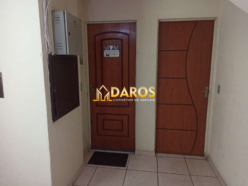 Apartamento à venda com 2 quartos, 40m² - Foto 20