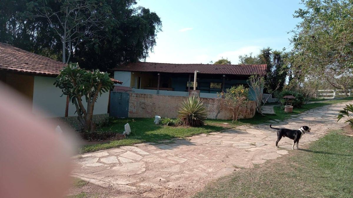 Casa com 2.3 Hectares com 04 Quartos á venda por 1.500.000,00