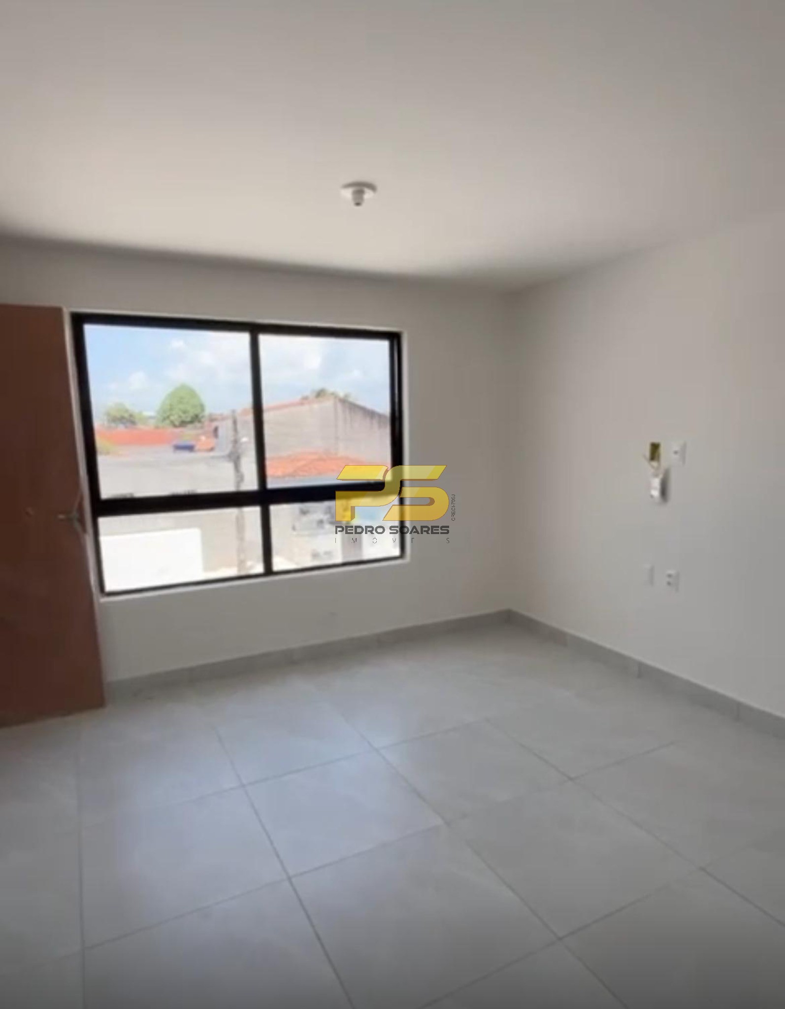 Apartamento à venda com 2 quartos, 46m² - Foto 2