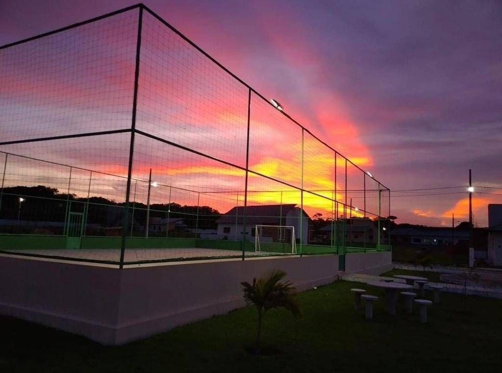 Casa em condomínio fechado 136m² 3 suítes em Bananeiras, a venda por R$690.000,00.