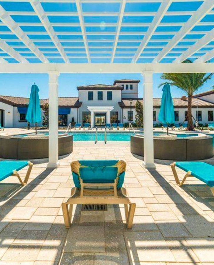 CASA 230 MTS² COM 05 QUARTOS POR 700 MIL REAIS EM ORLANDO FLORIDA