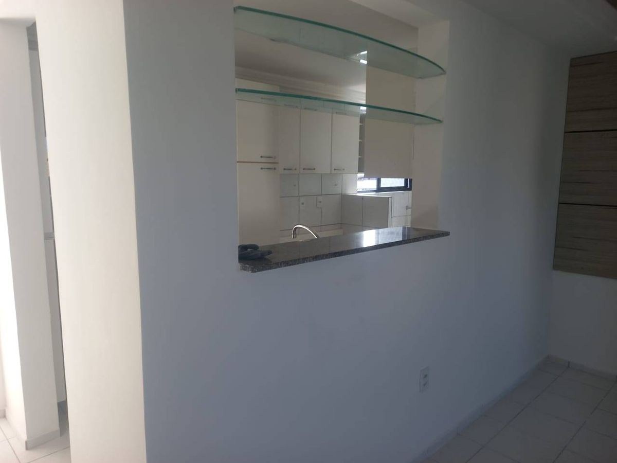 Apartamento, 3 quartos, 80 m² - Foto 2