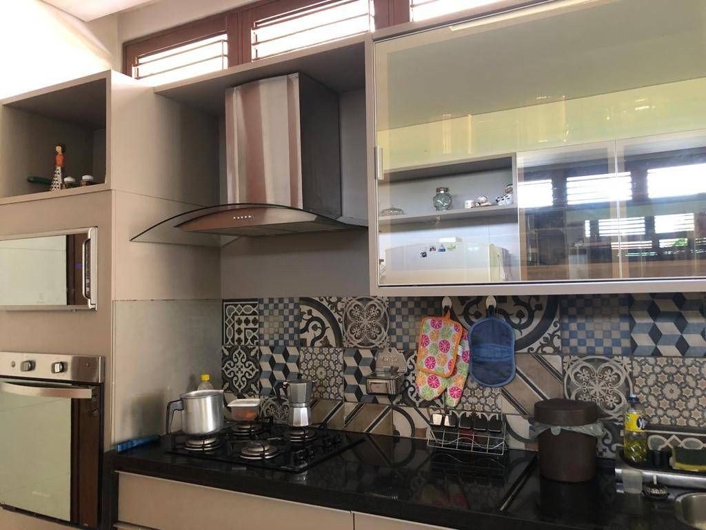 Casa em condomínio fechado 340m² 3 suítes, a venda por R$1.500.000,00.