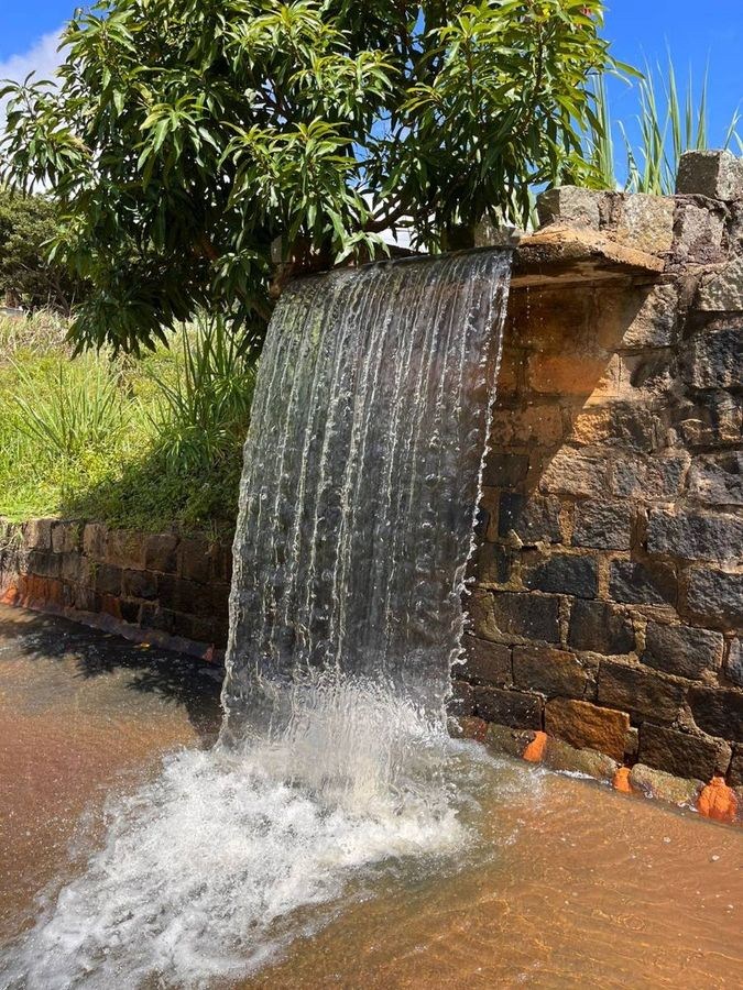 Casa em condomínio fechado 240m² 3 suítes em Bananeiras, a venda por R$1.300.000,00.