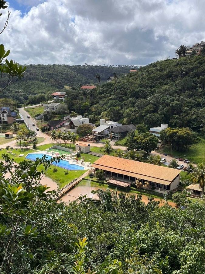 Casa em condomínio fechado 240m² 3 suítes em Bananeiras, a venda por R$1.300.000,00.