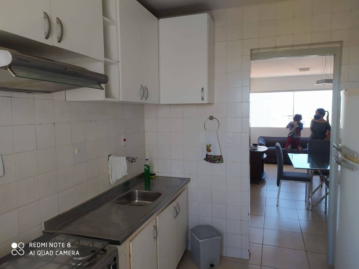 Apartamento à venda com 3 quartos, 83m² - Foto 14