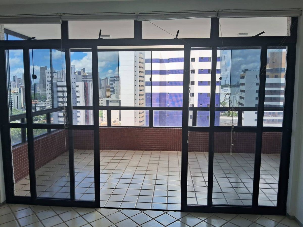 Apartamento com 4 quartos, Aeroclube - João Pessoa