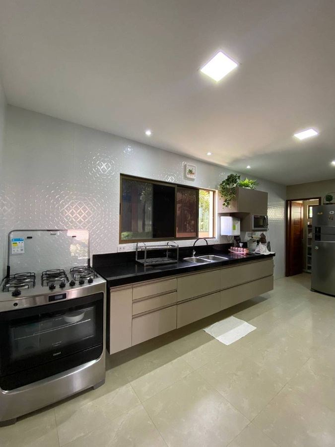 Casa em Condomínio Fechado 320m2 com 05 Quartos em Bananeiras á venda por 1.200.000,00