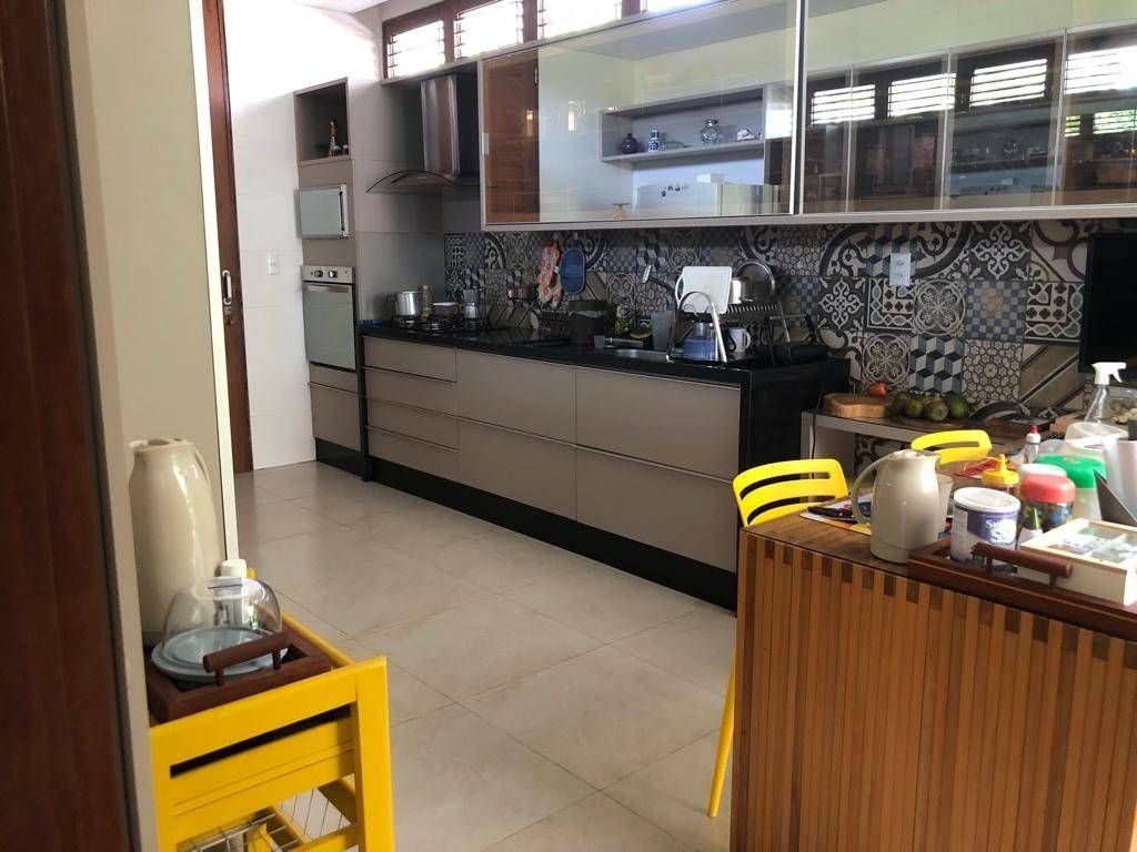 Casa em condomínio fechado 340m² 3 suítes, a venda por R$1.500.000,00.