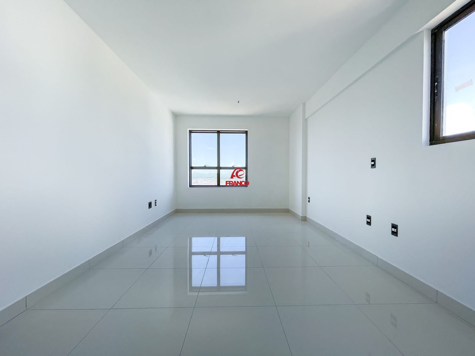 Apartamento à venda com 3 quartos, 126m² - Foto 14