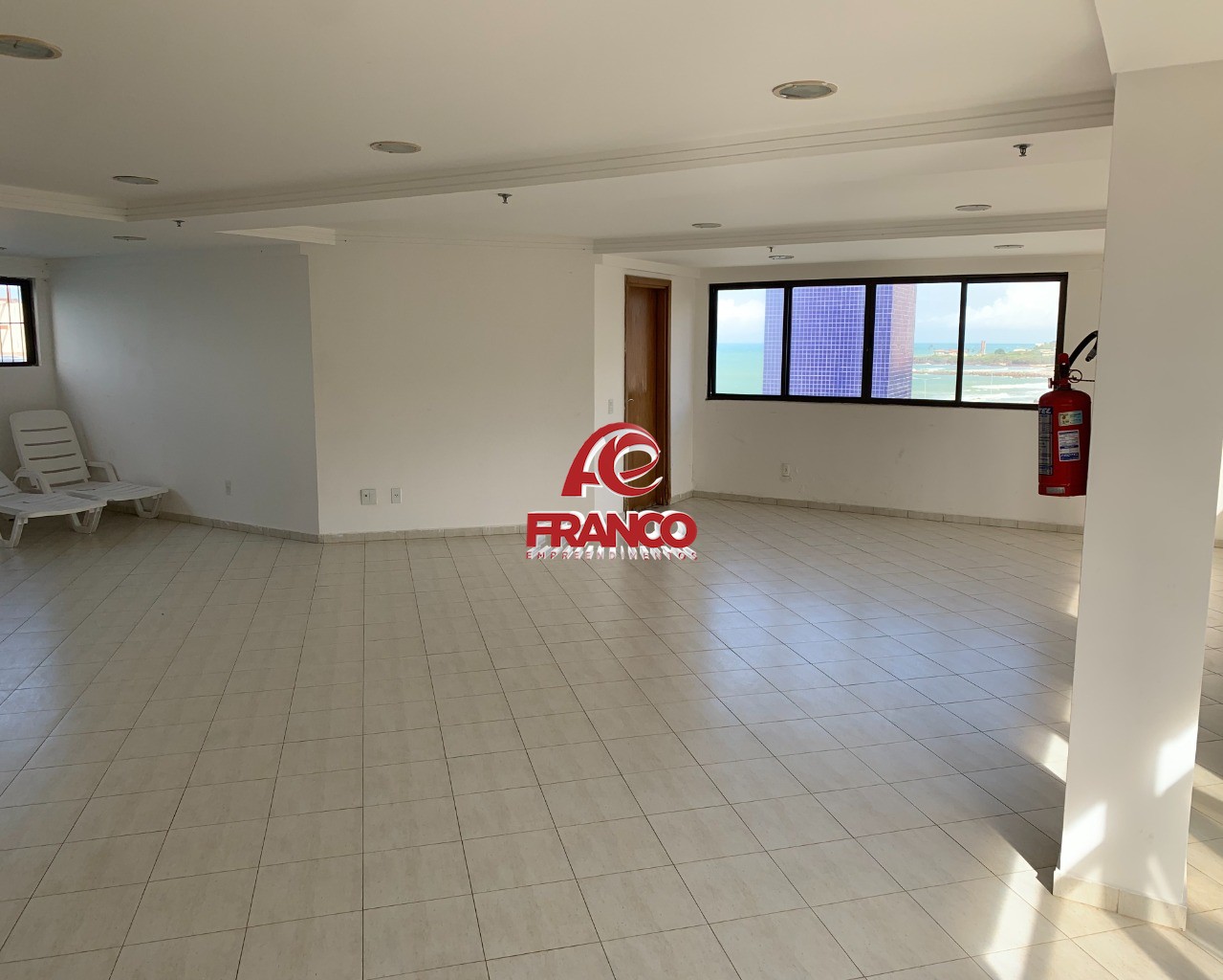 Cobertura à venda com 2 quartos, 115m² - Foto 32