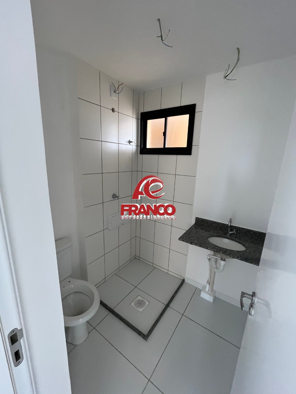 Apartamento à venda com 2 quartos, 56m² - Foto 8