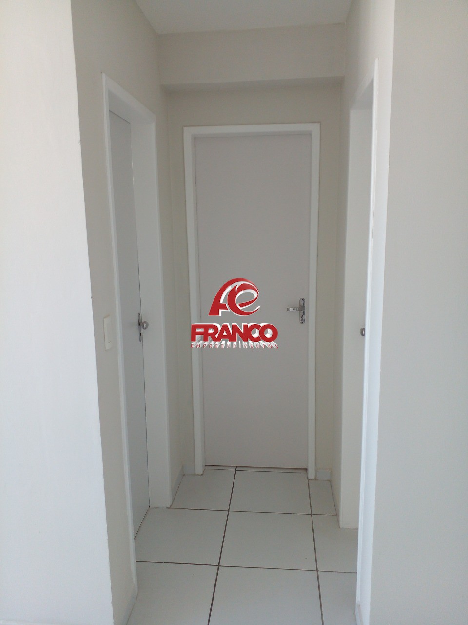 Apartamento à venda com 2 quartos, 55m² - Foto 12