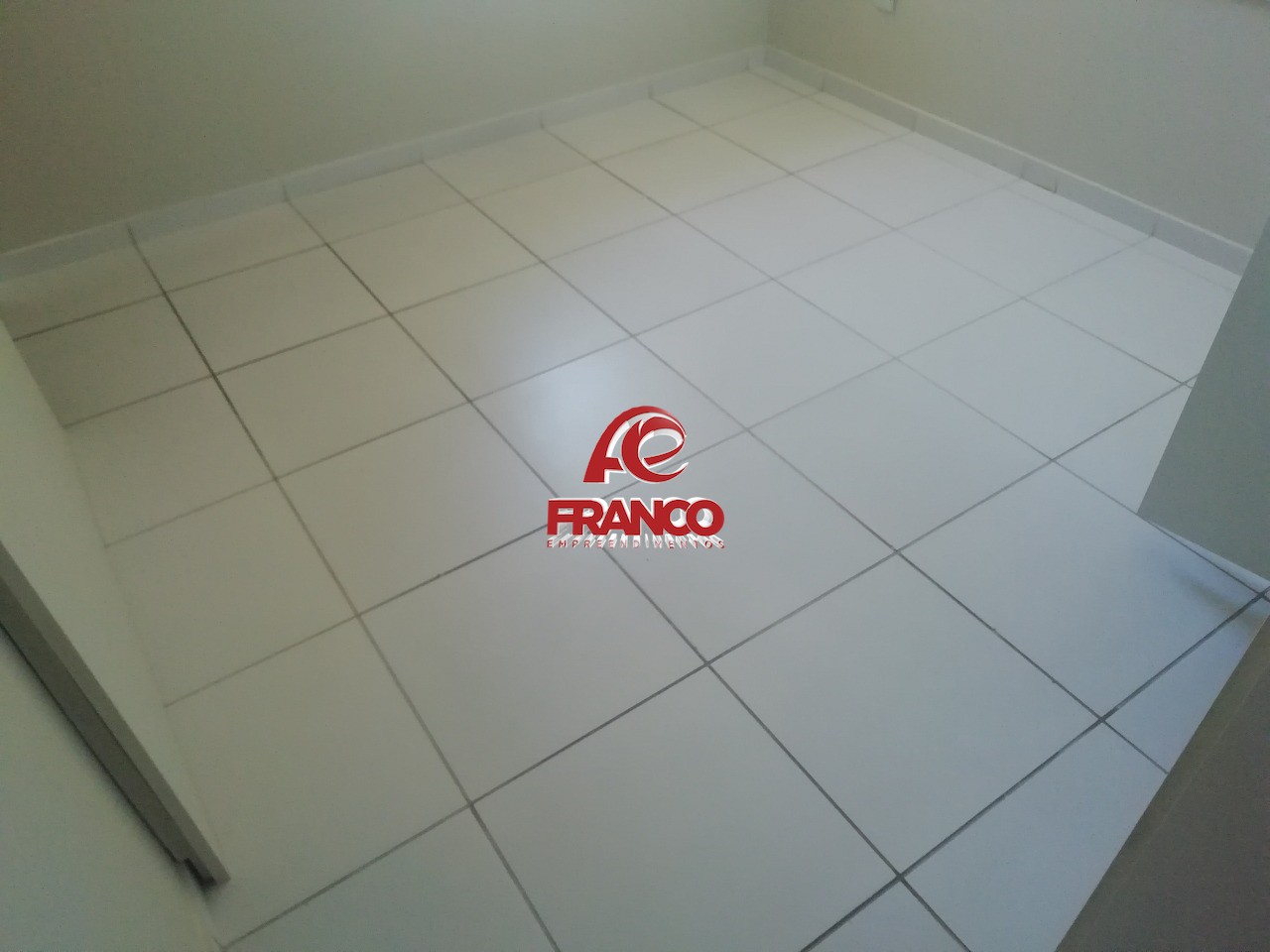 Apartamento à venda com 2 quartos, 55m² - Foto 23