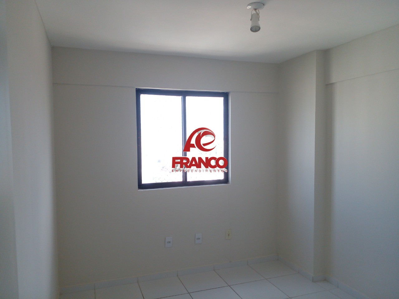 Apartamento à venda com 2 quartos, 55m² - Foto 15