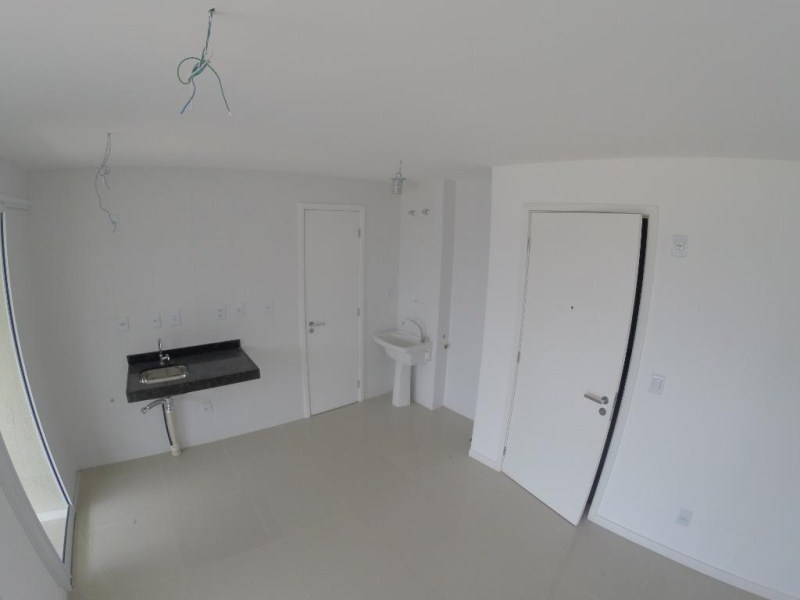 Apartamento à venda com 2 quartos, 79m² - Foto 15