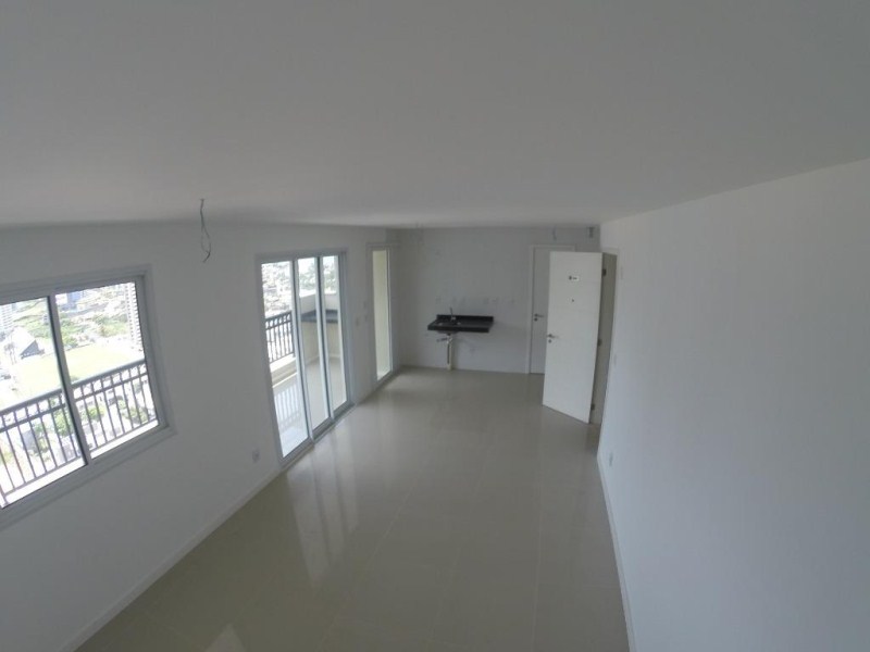 Apartamento à venda com 2 quartos, 79m² - Foto 11