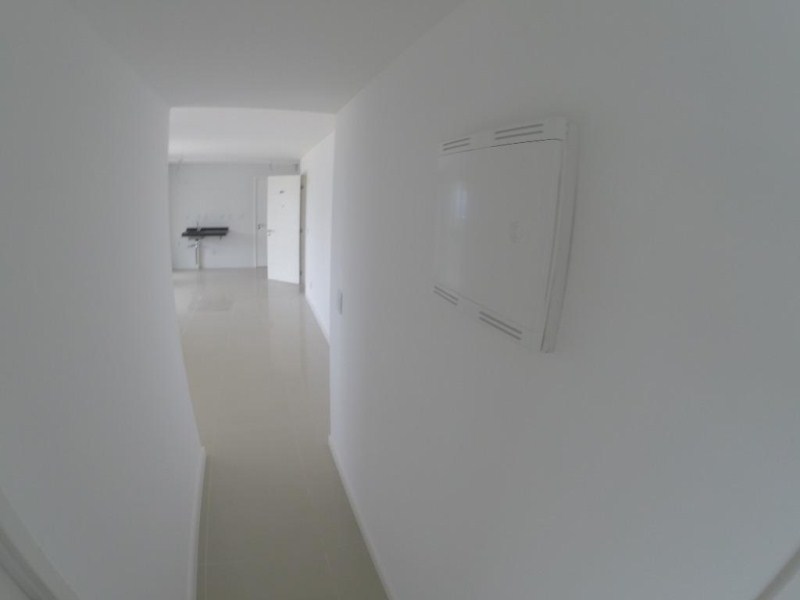 Apartamento à venda com 2 quartos, 79m² - Foto 9