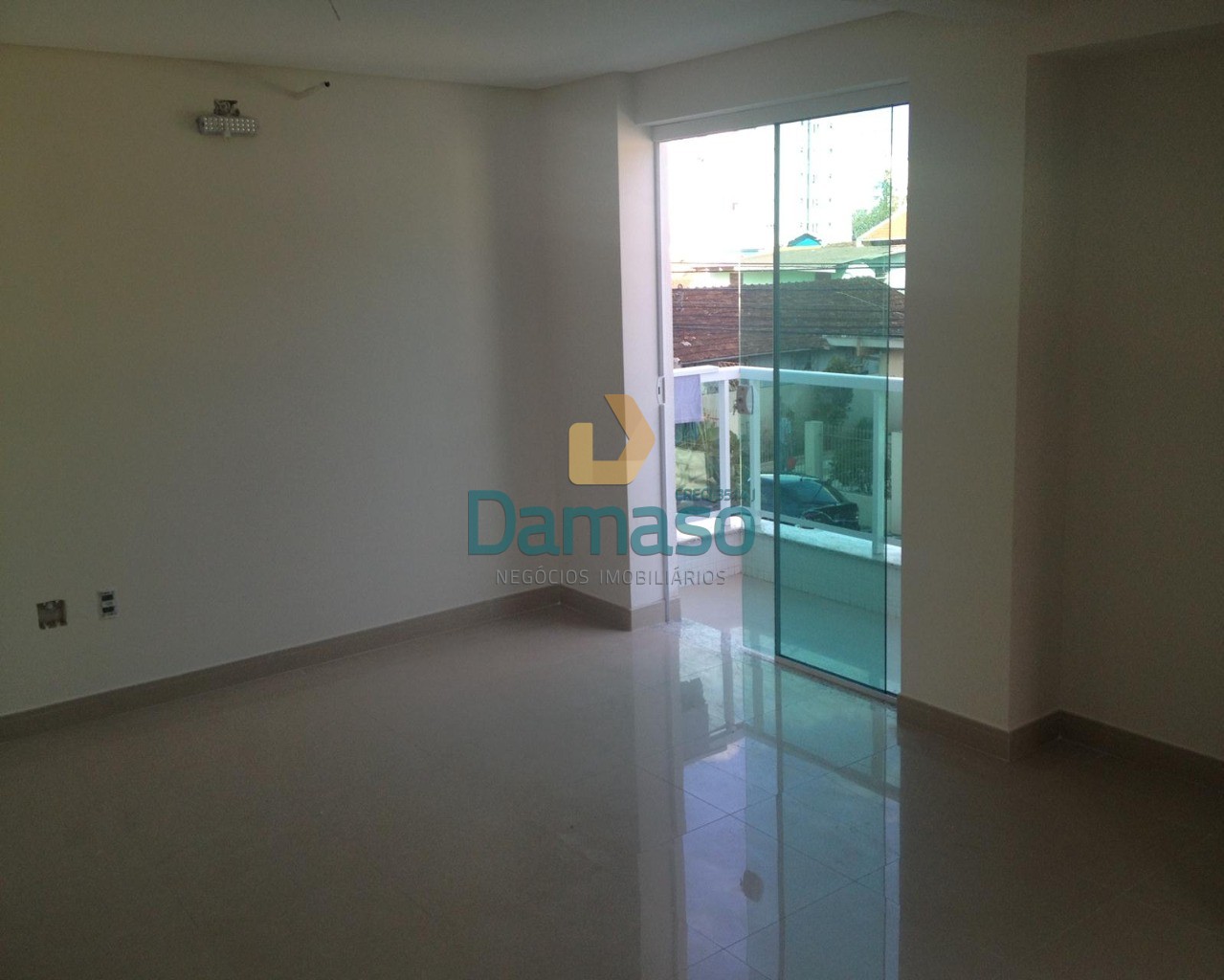 Apartamento à venda com 2 quartos, 68m² - Foto 13