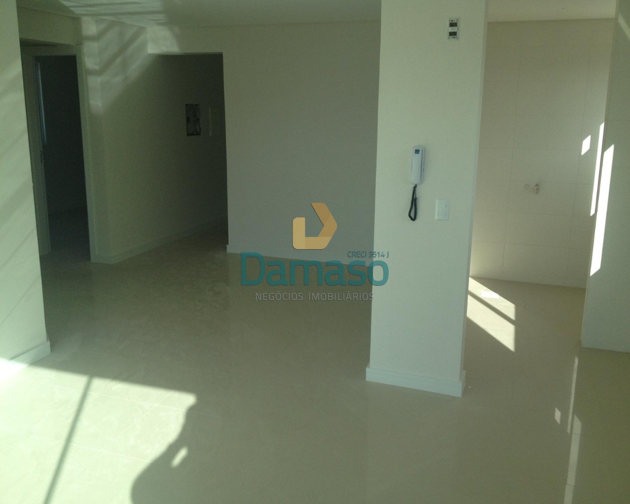 Apartamento à venda com 2 quartos, 68m² - Foto 6