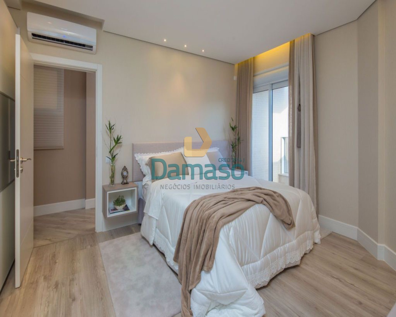 Apartamento à venda com 4 quartos, 215m² - Foto 28