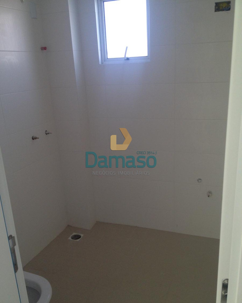 Apartamento à venda com 2 quartos, 68m² - Foto 9