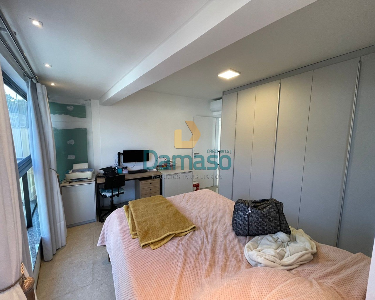 Apartamento à venda com 2 quartos, 150m² - Foto 10