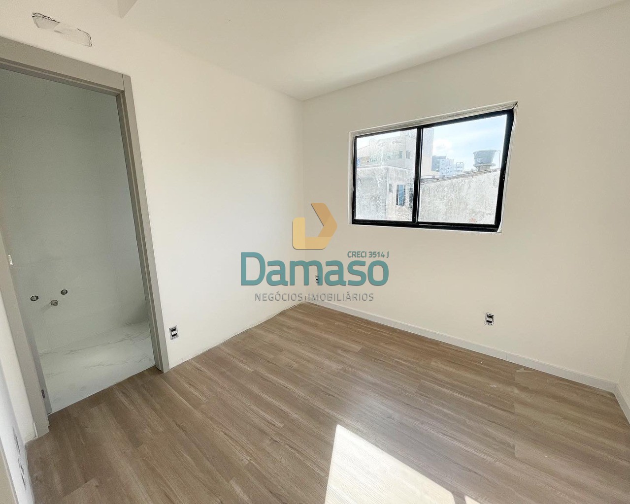 Casa à venda com 3 quartos, 155m² - Foto 16