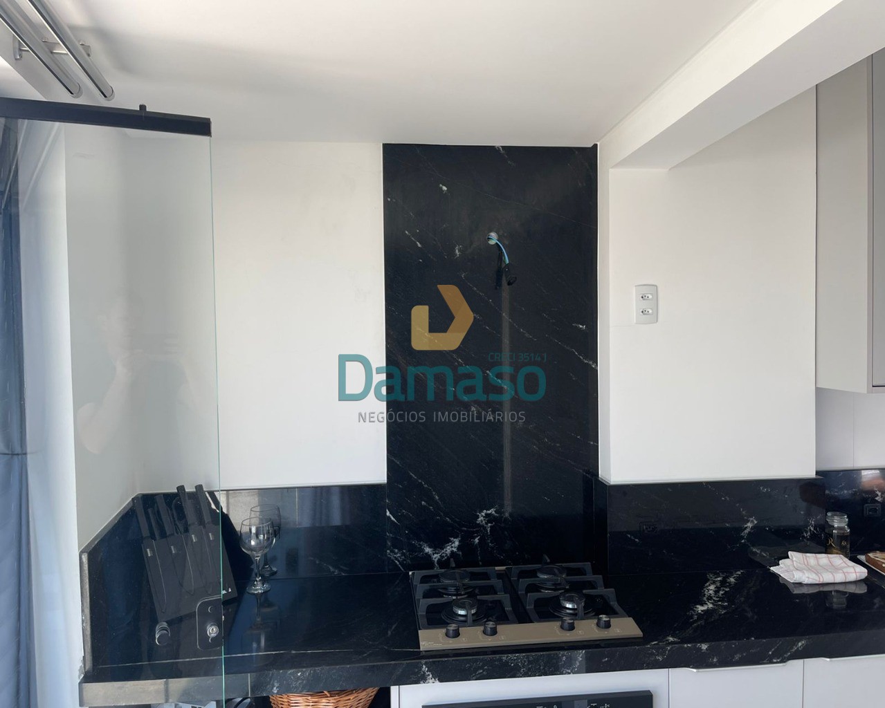 Apartamento à venda com 2 quartos, 150m² - Foto 11