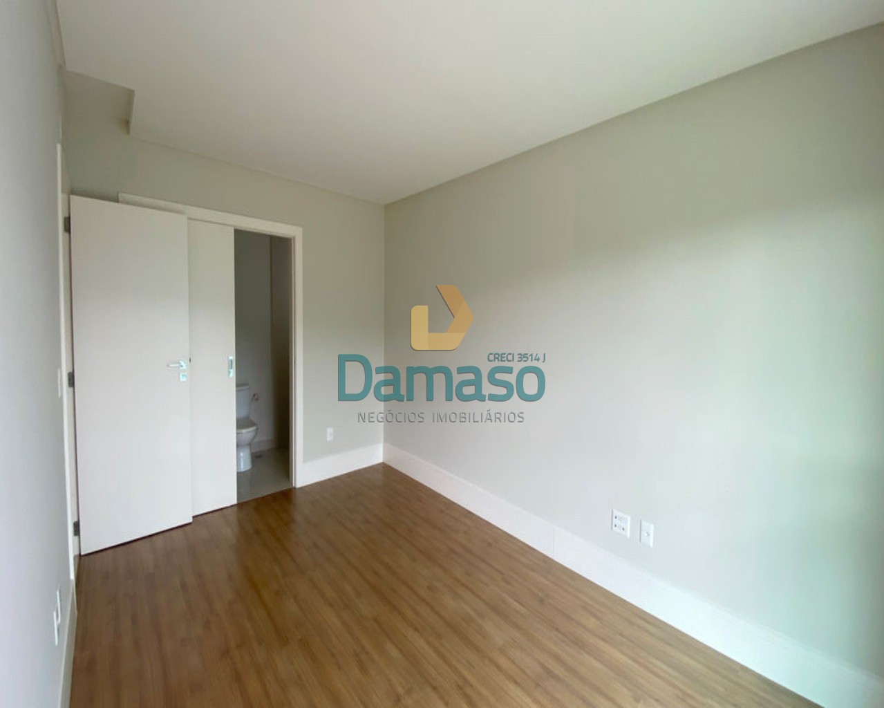 Apartamento à venda com 3 quartos, 199m² - Foto 15