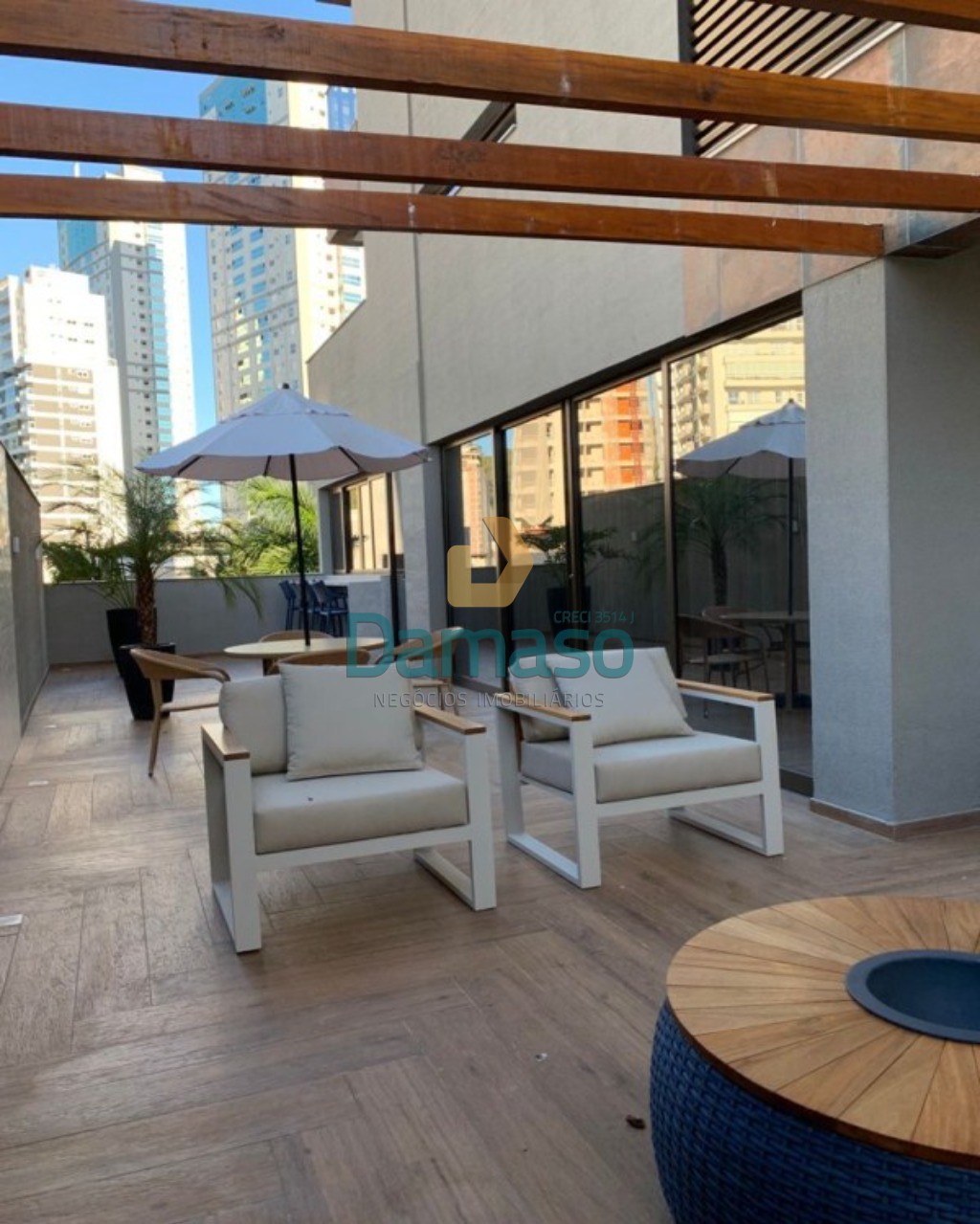 Apartamento à venda com 3 quartos, 126m² - Foto 9