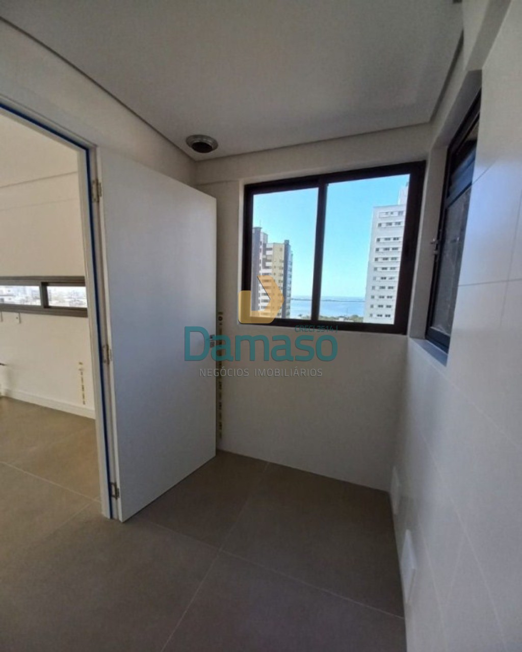 Apartamento à venda com 3 quartos, 126m² - Foto 17