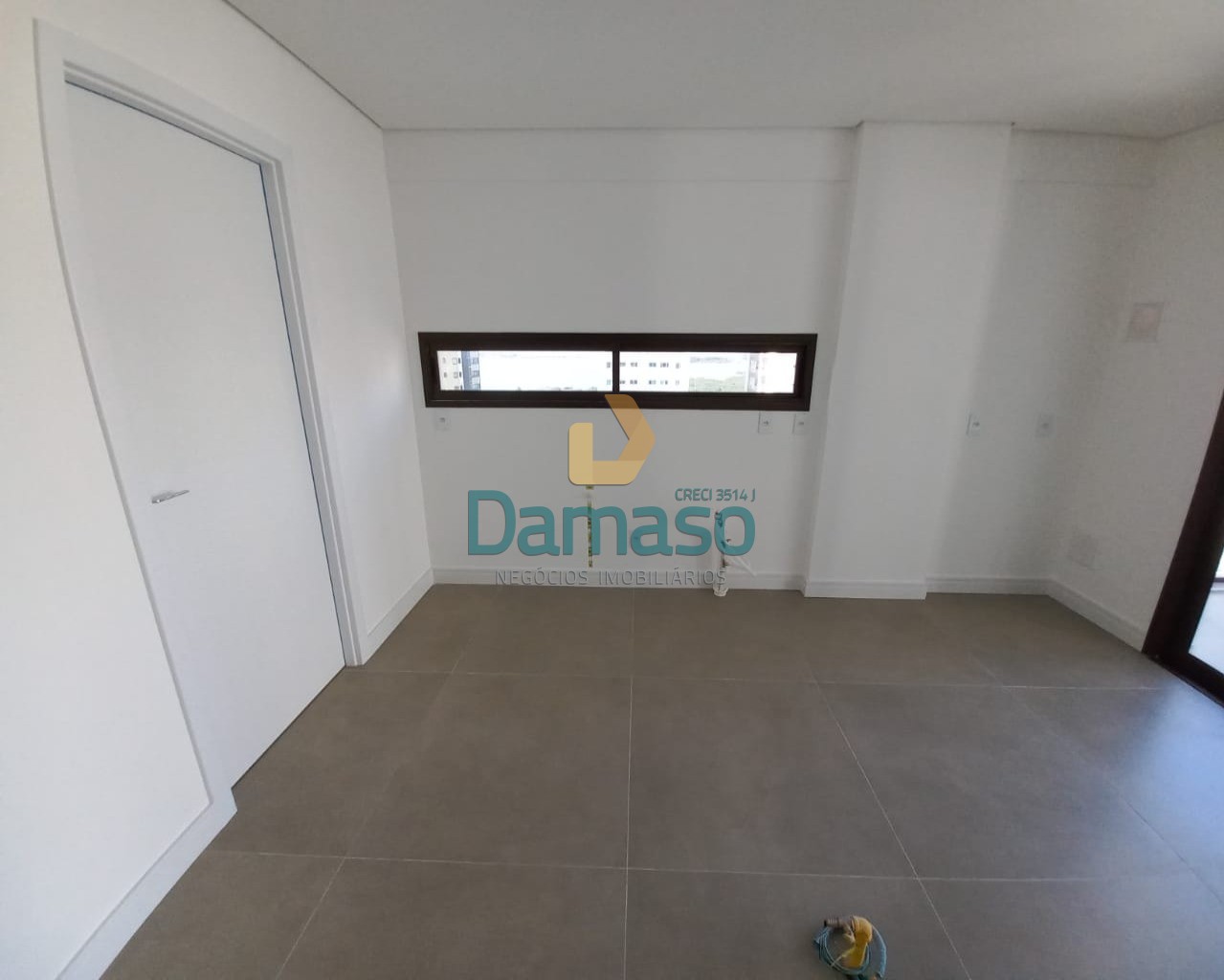 Apartamento à venda com 3 quartos, 101m² - Foto 14