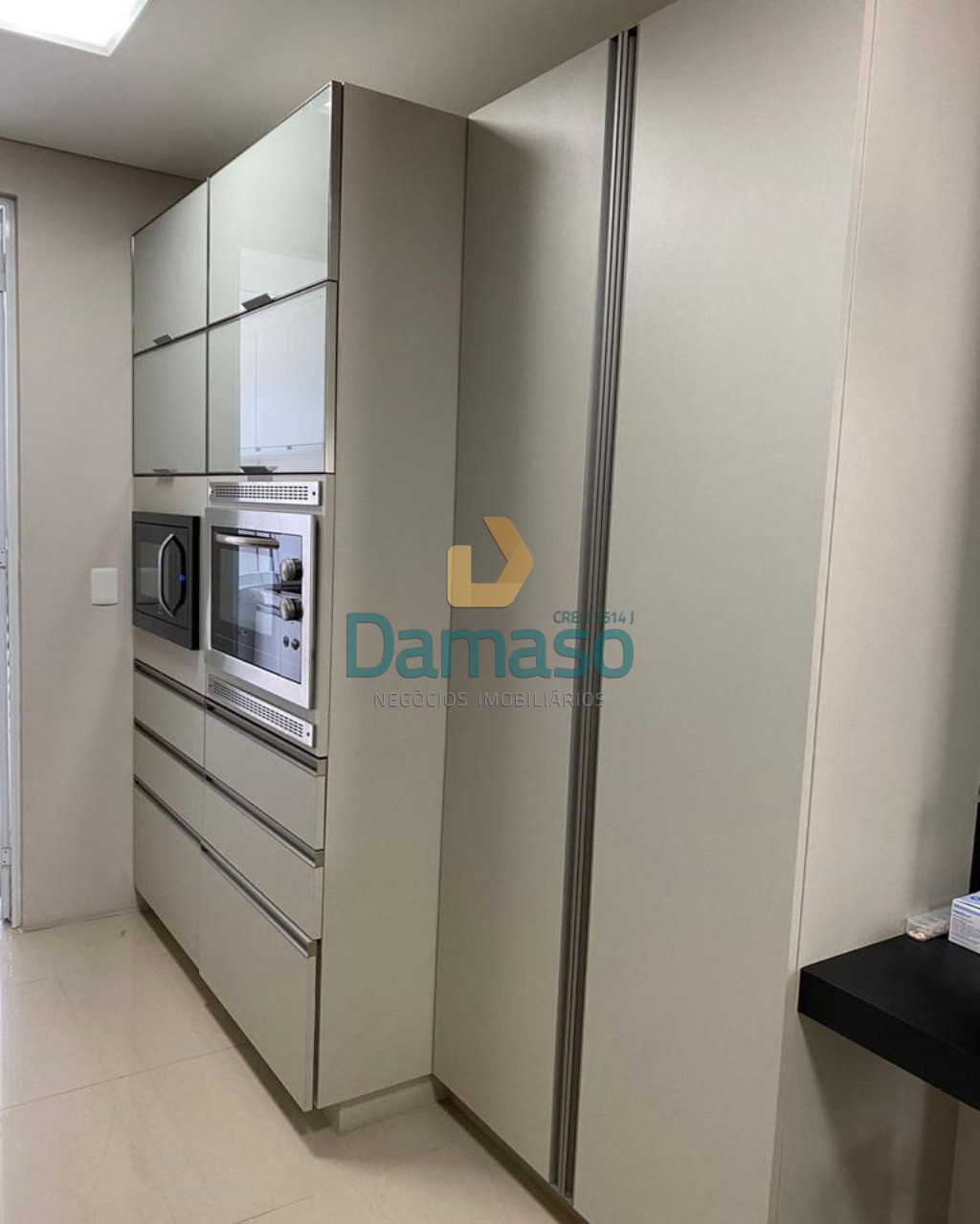 Apartamento à venda com 3 quartos, 304m² - Foto 7