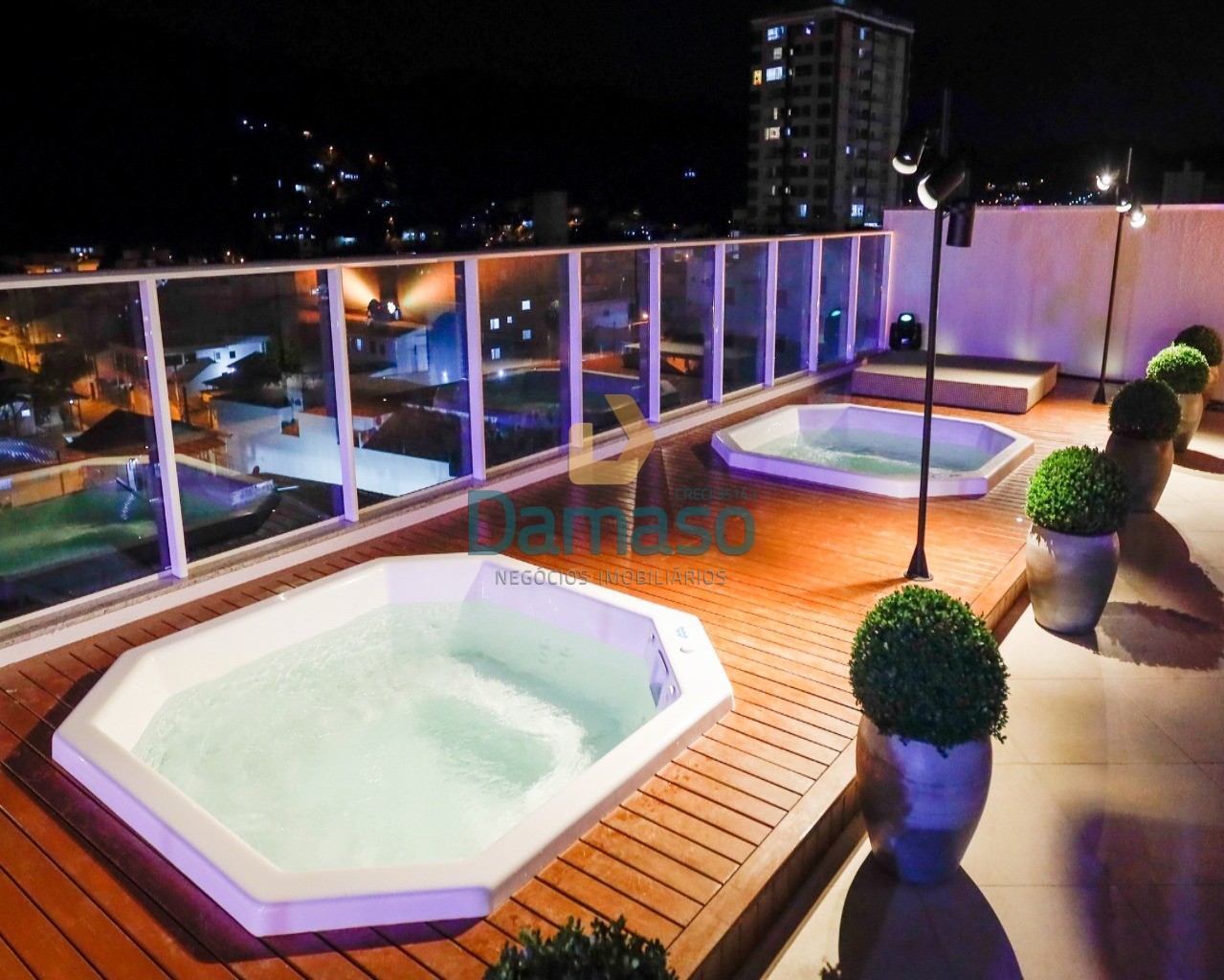 Apartamento à venda com 2 quartos, 72m² - Foto 7