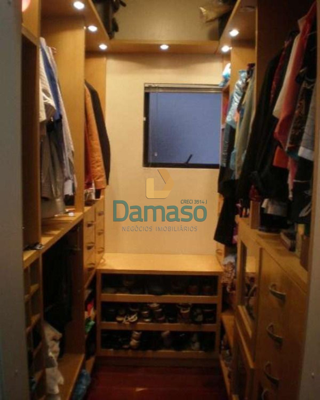 Apartamento à venda com 4 quartos, 270m² - Foto 17