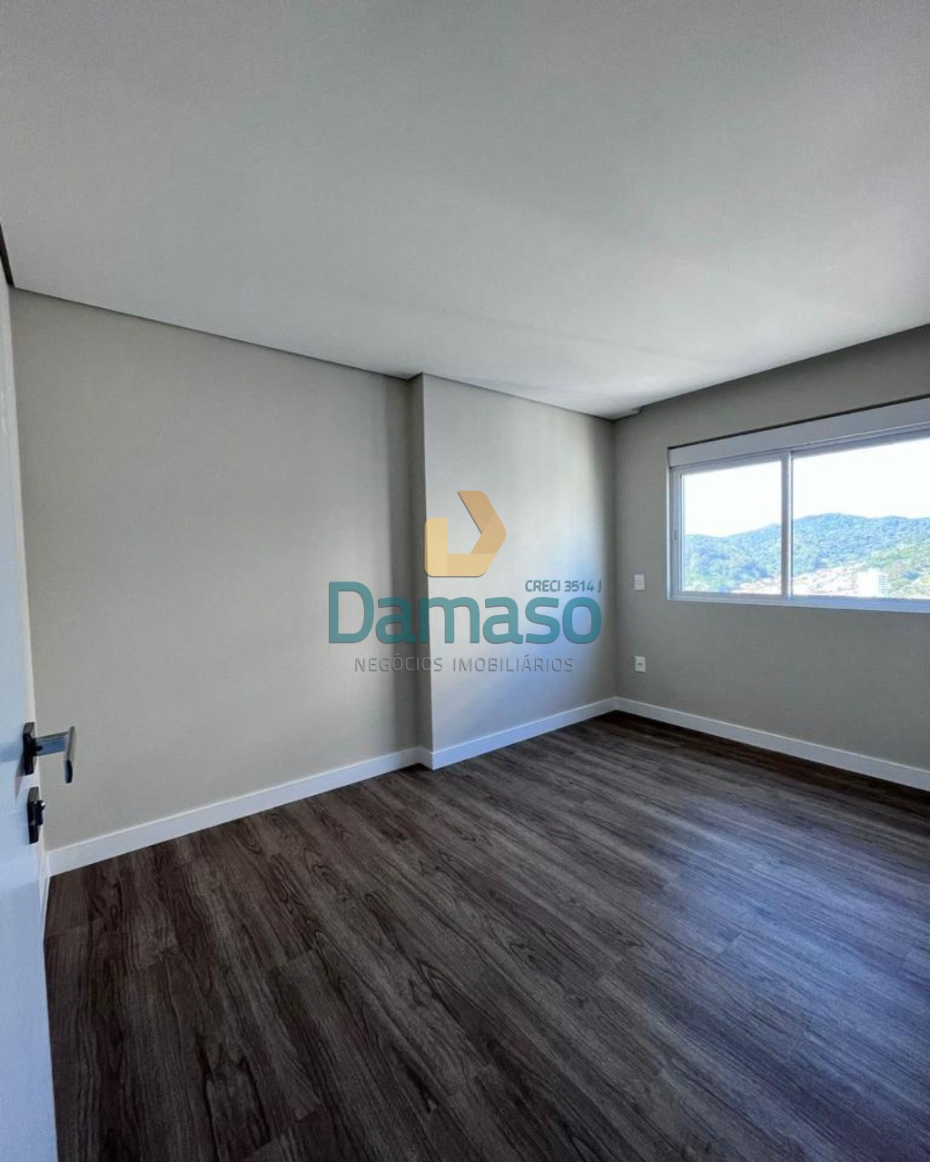 Apartamento à venda com 3 quartos, 94m² - Foto 19