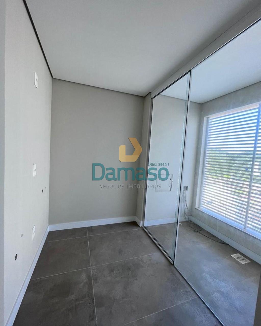 Apartamento à venda com 3 quartos, 94m² - Foto 21