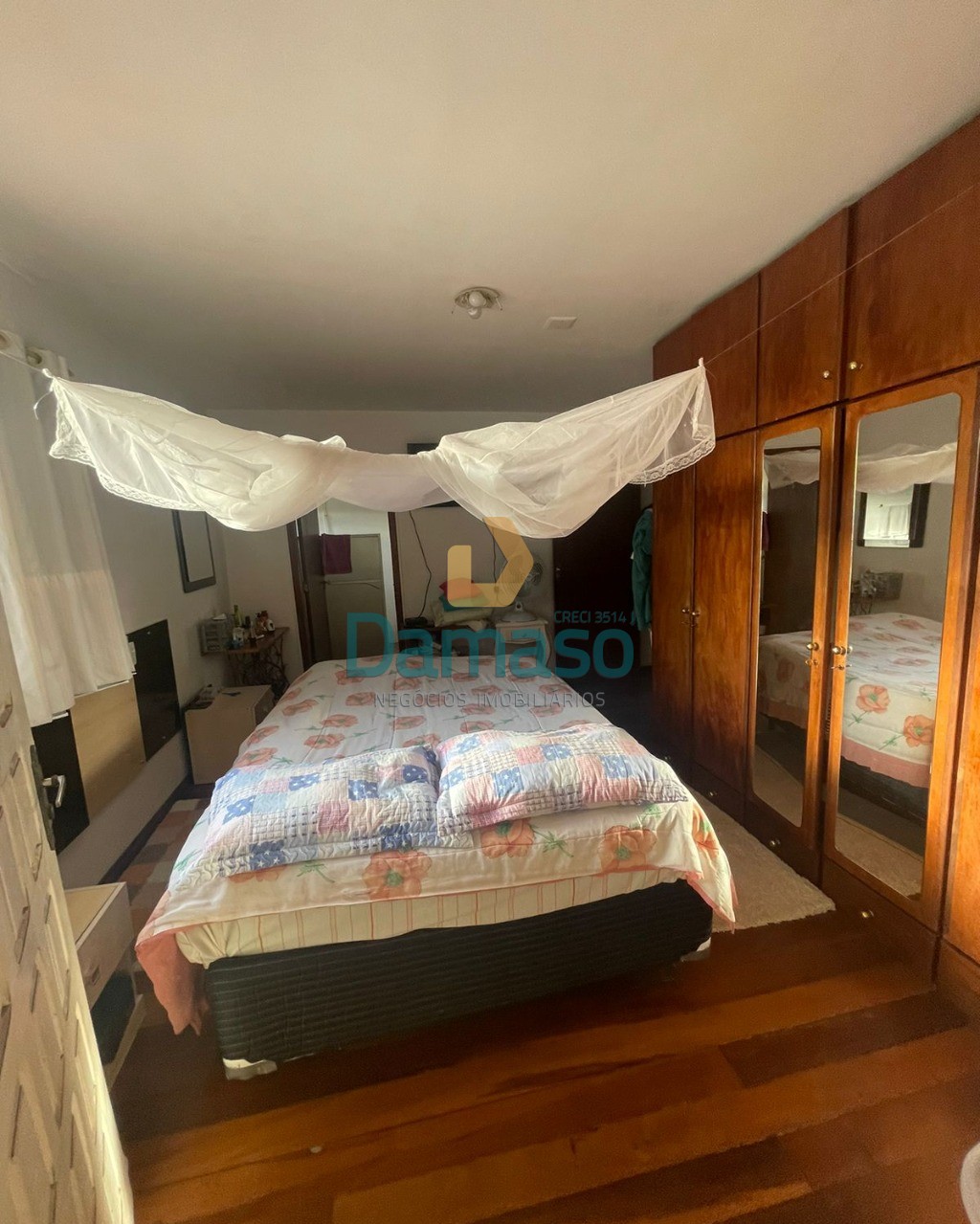 Casa à venda com 3 quartos, 144m² - Foto 11