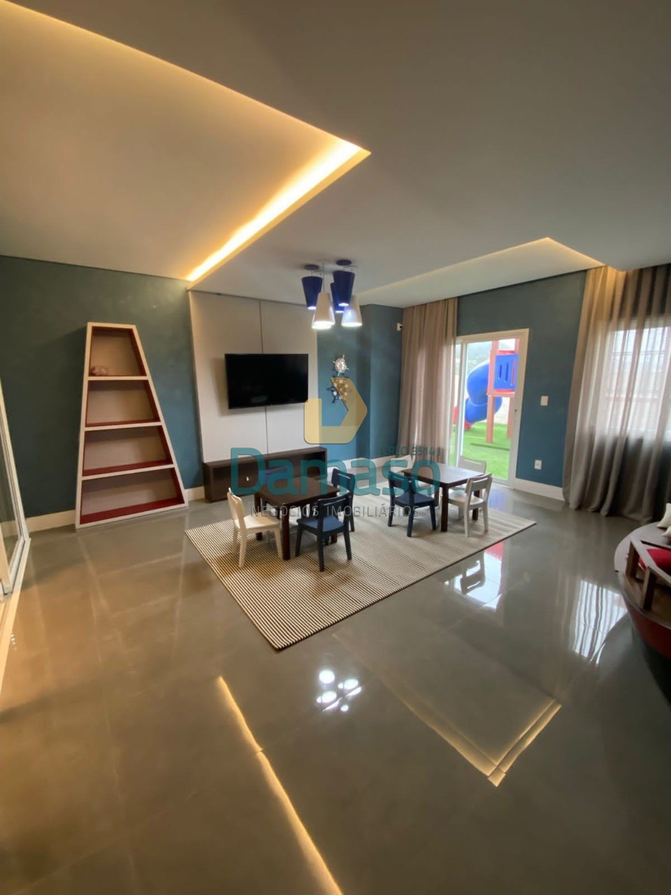 Apartamento à venda com 3 quartos, 182m² - Foto 20