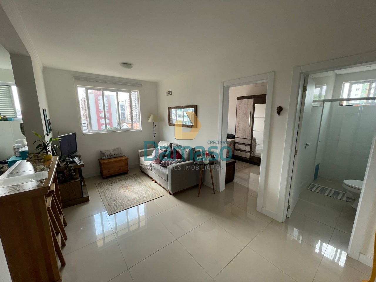 Apartamento à venda com 1 quarto, 40m² - Foto 4