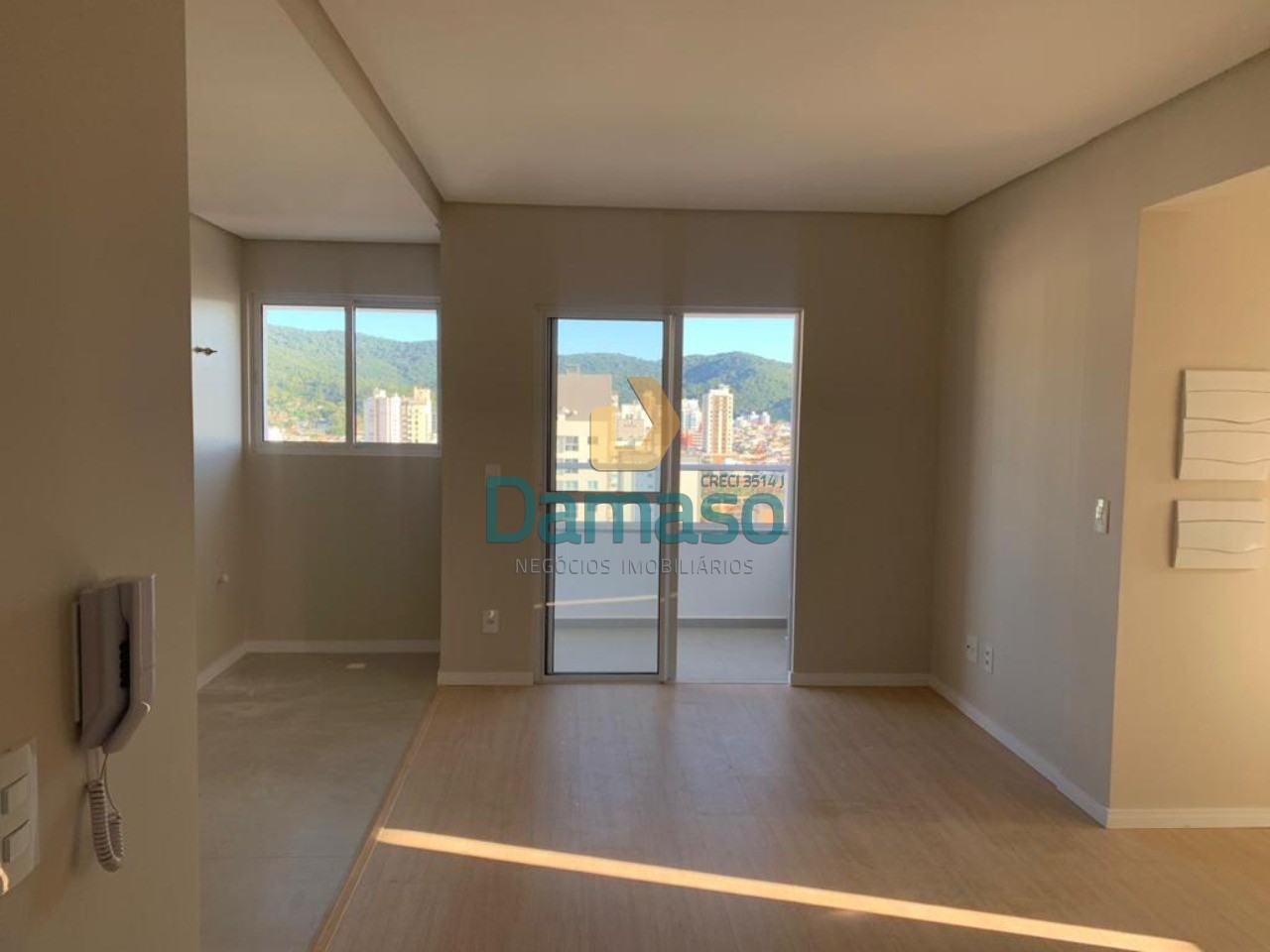 Apartamento à venda com 2 quartos, 63m² - Foto 14