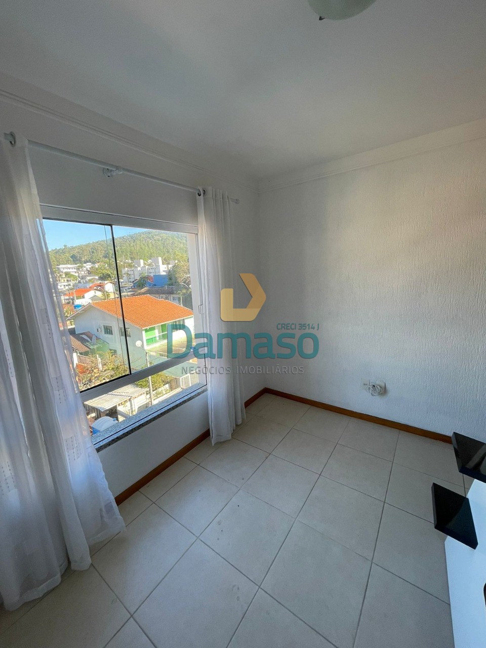 Apartamento à venda com 2 quartos, 76m² - Foto 16